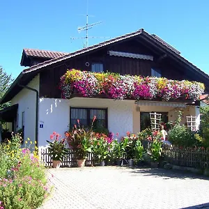 haus-schmid-innernzell.com-bavaria.com/