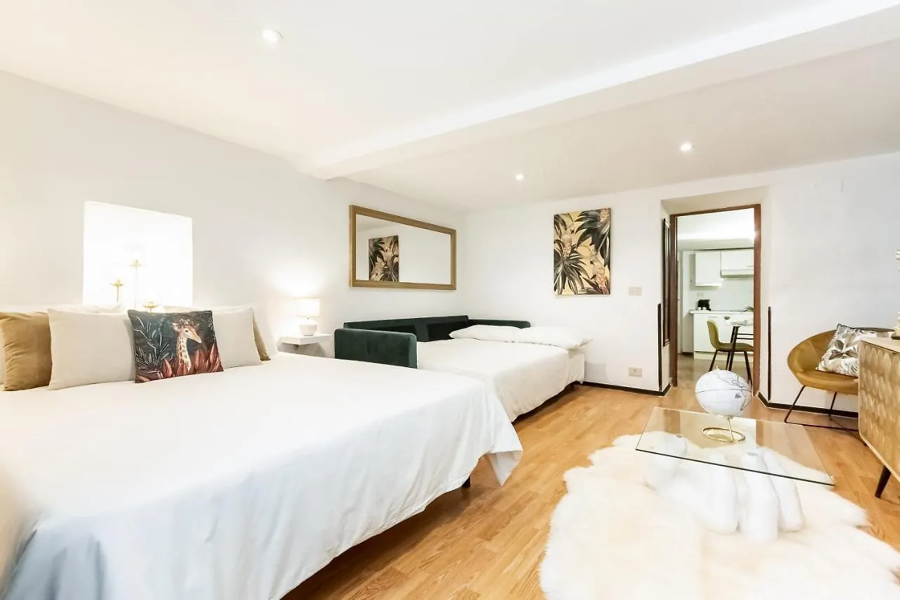 Suite Pieno Centro - 5 Min Acquario Genoa Apartment